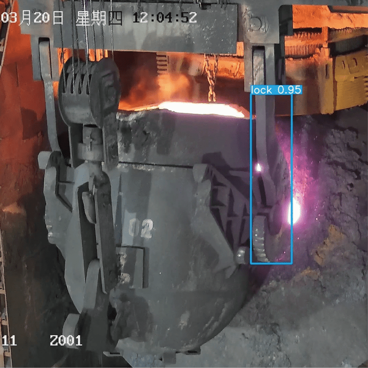 Crane hook tracking